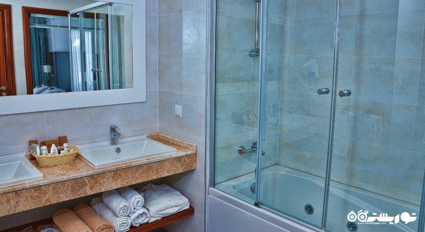 حمام و سرویس بهداشتی اتاق ها	